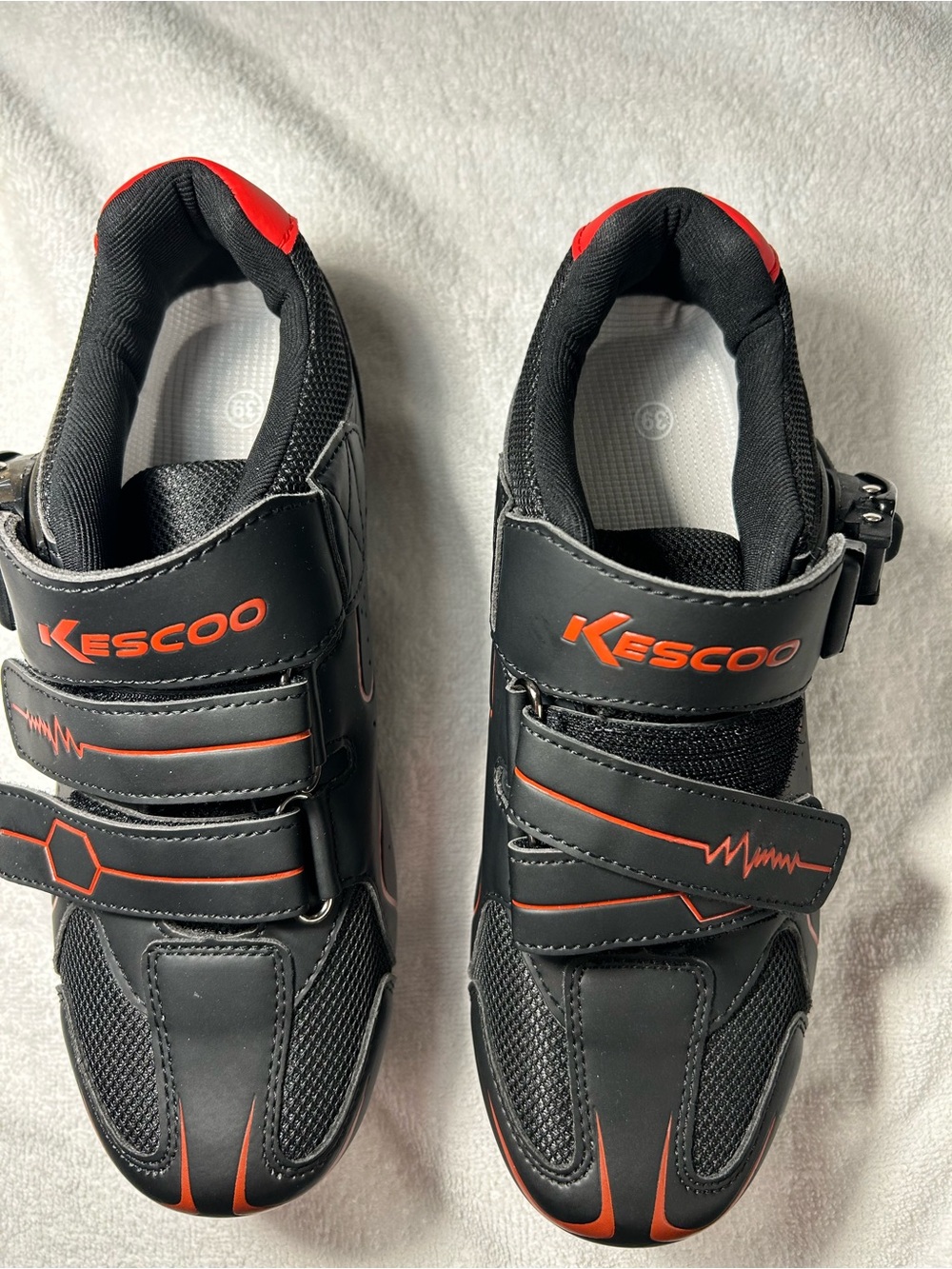 Kescoo Women’s Cycling Shoes size 39 -EU 8.5 -US